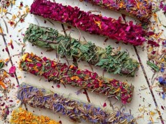 Rose, Calendula, Forgot Me Not, Dandelion and Timothy Hay Forage Mix Bar Treat for Rabbit, Chinchilla, Hamster, Guinea Pig and Small Animals.