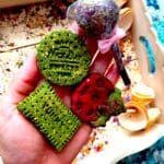 Timothy Hay Party Mix Biscuits for Rabbits, Chinchillas, Guinea Pigs, Hamsters and Small Animals